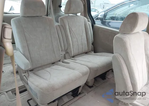 2002 Mazda Mpv Es/Lx z USA, uszkodzony, nr VIN JM3LW28A720311519